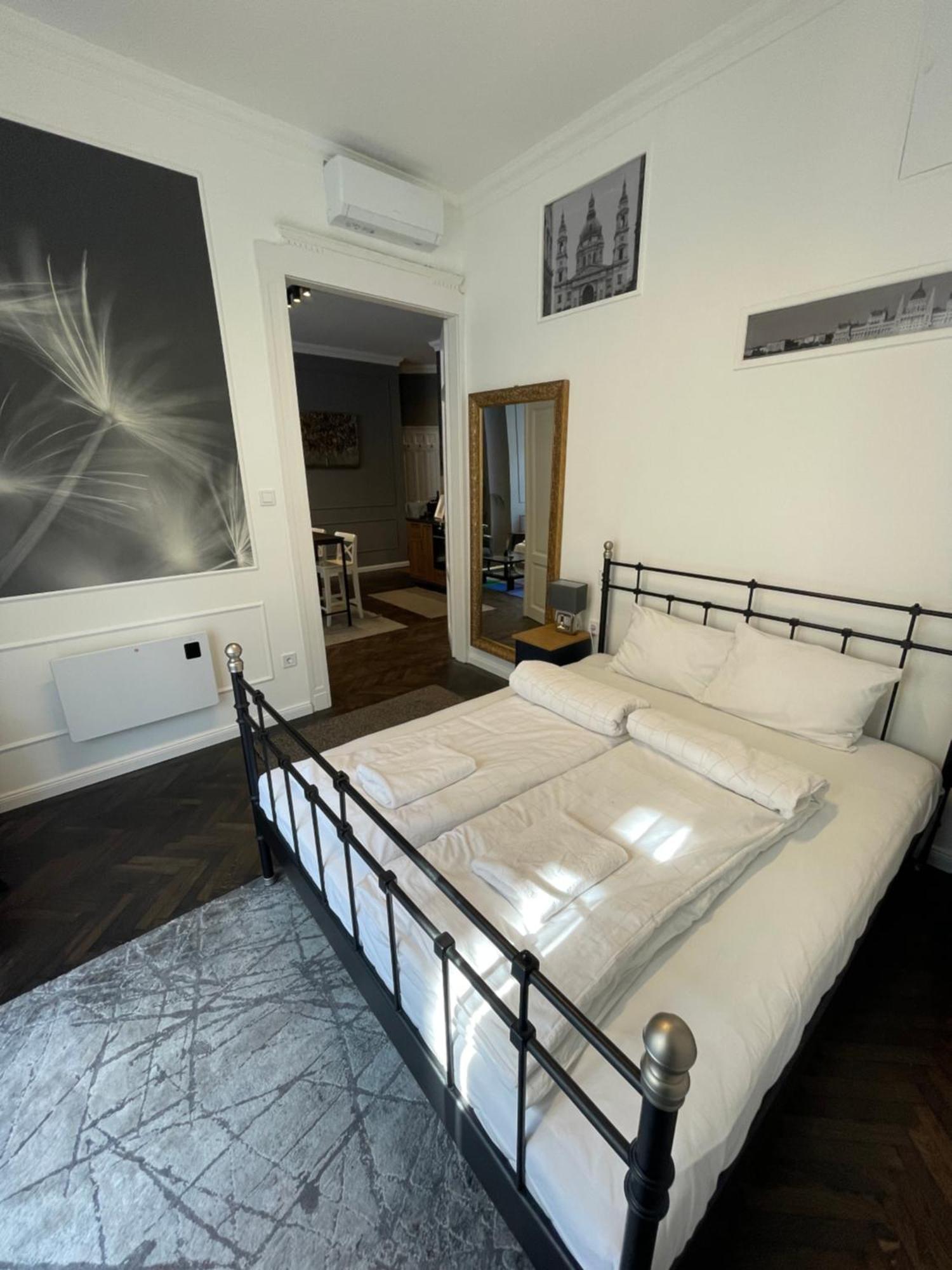 Szip Tatra Gold - Downtown Apartment Budapest Ngoại thất bức ảnh